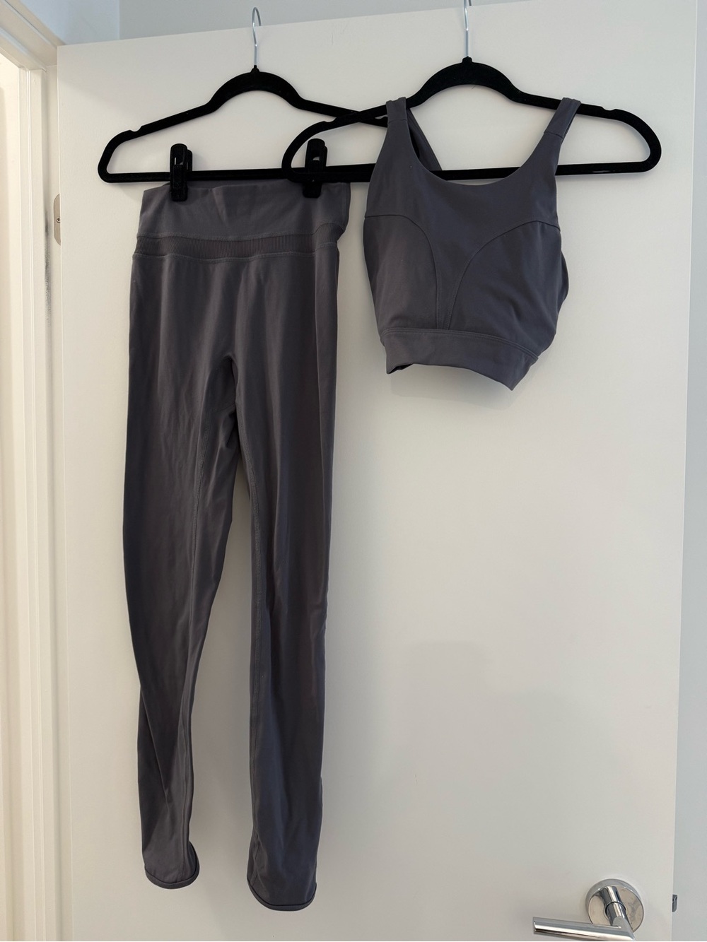 Alphalete Gray High-Waist Leggings and Supportive Sports Bra Set